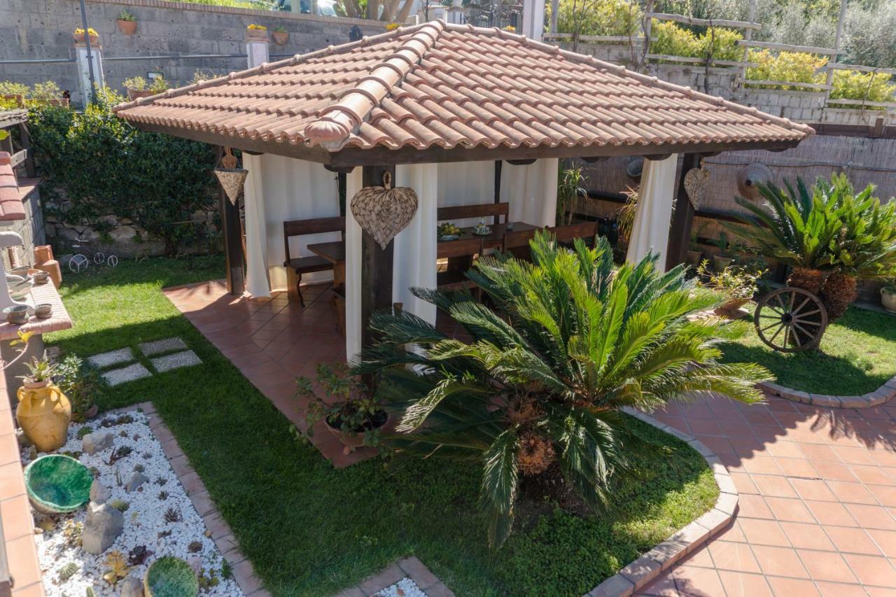 فيلا The Garden On Capri ماسّا لوبْرينسِ المظهر الخارجي الصورة