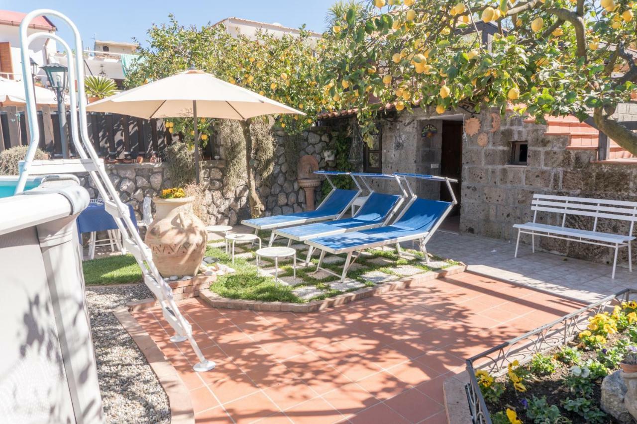 فيلا The Garden On Capri ماسّا لوبْرينسِ المظهر الخارجي الصورة